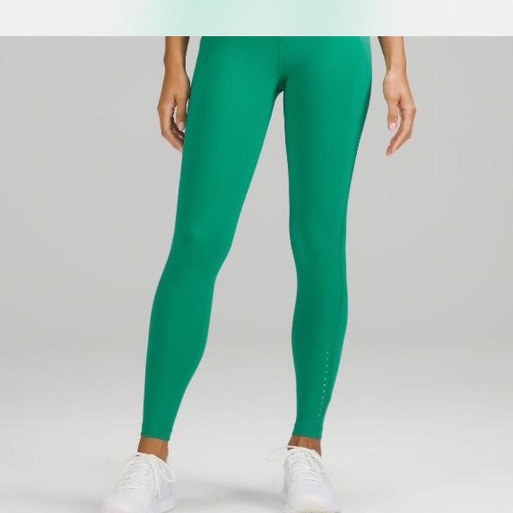 Lulu lemon swift speed 28’ size 8 in green